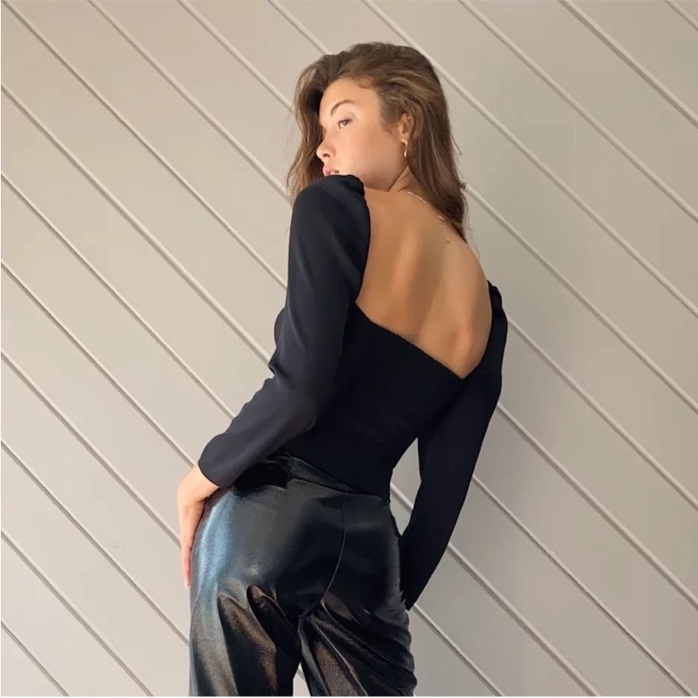 Aritzia Black Long Sleeve Blouse